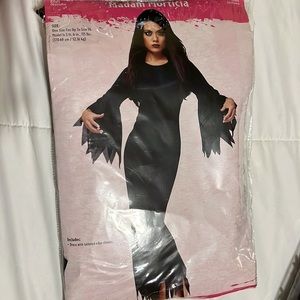 Morticia Costume (Addams Family)